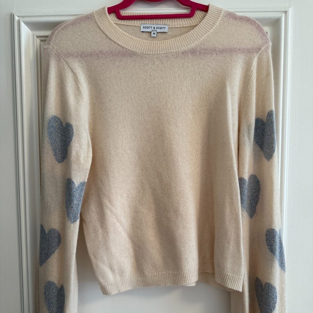 Scott & Scott. Cashmere Cream Crew-NeckSweater with Balloon Sleeves, Size Medium